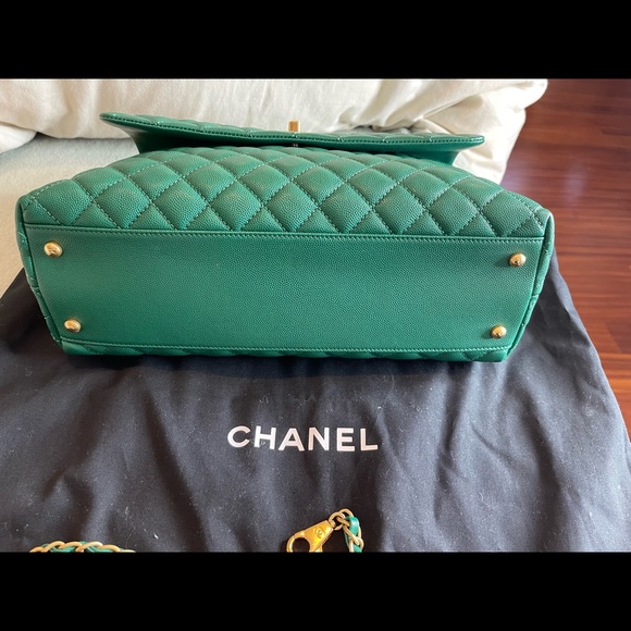 💚 ✨ Gorgeous  Chanel Coco Handle✨💚 - Picture 11 of 14